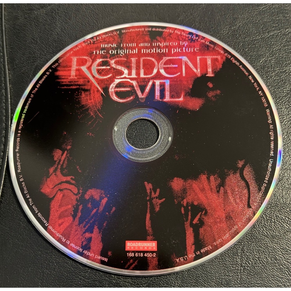 Resident Evil Movie Soundtrack CD 2002 Roadrunner 168 618 450-2 Disc Only